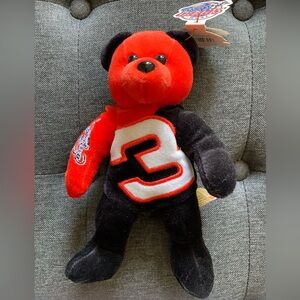 Dale Earnhardt Beanie Bear, mint w/tags. Year 2000.